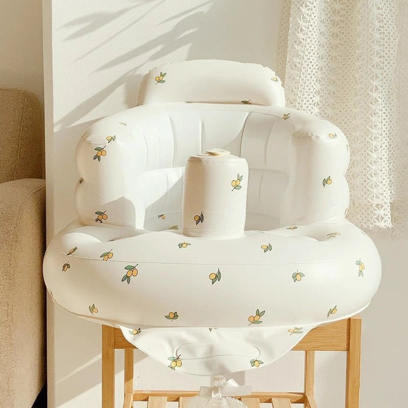 Uppblåsbar babysits – mjuk, säker och bekväm för lek och matning